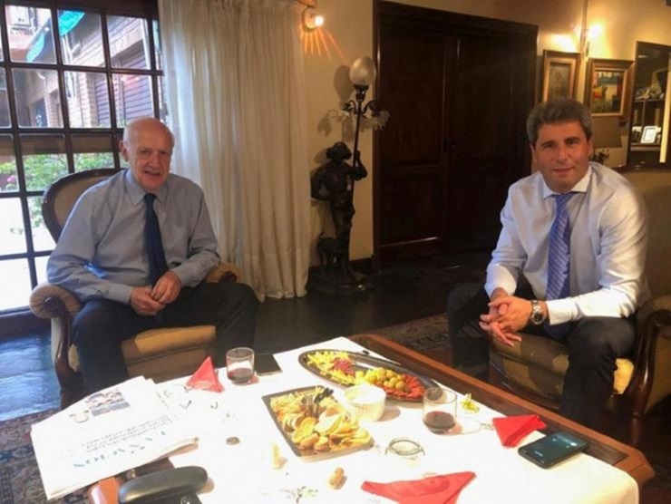 Se mueve Uñac por fuera del peronismo alternativo: foto con Lavagna y ¿puerta abierta a Cristina?