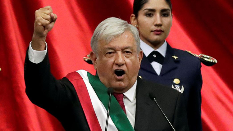 Andrés Manuel López Obrador “Su primer acto de gobierno fue abrir las puertas de la casa presidencial”
