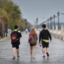 Sábado nublado en la ciudad