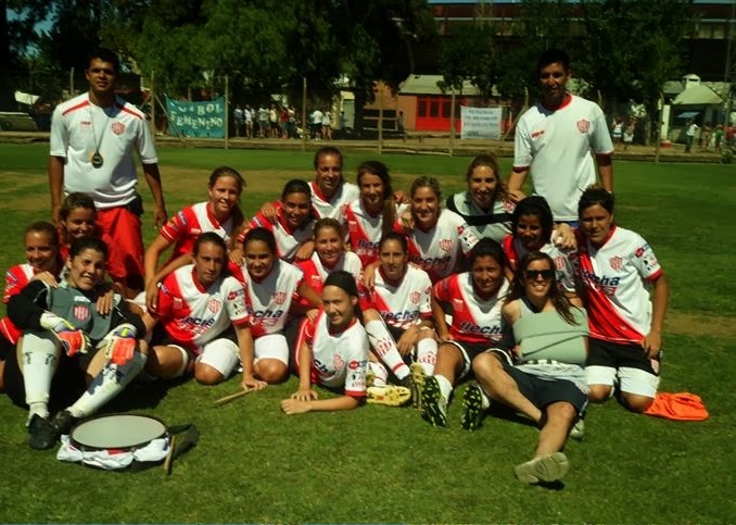 Unión de Santa Fe año 2013. Foto: blog Las Justicieras del Fútbol