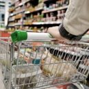 El consumo cayó en abril en los súper, autoservicios, mayoristas y comercios de barrio
