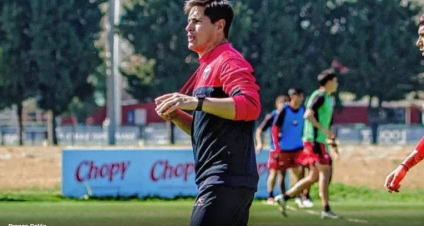 Medrán comienza a definir la formación de Colón para jugar ante Morón
