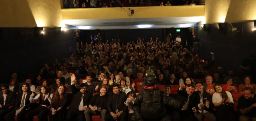 Godzilla pisó fuerte en el Cine América