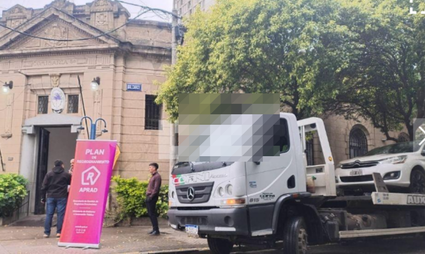 Retiran vehículos secuestrados y en desuso de la Seccional 3ª