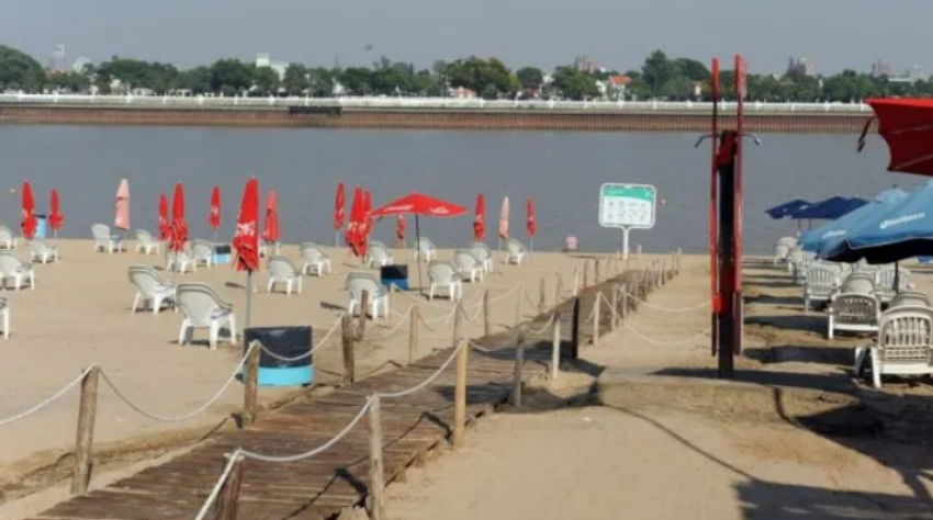 Ponen a punto las playas para el verano y recibir a los Juegos Suramericanos