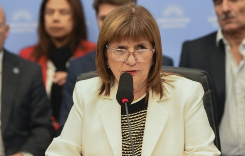 Bullrich expuso en Diputados tras ganar las elecciones del domingo y ratificó su política represiva “antipiquetes”