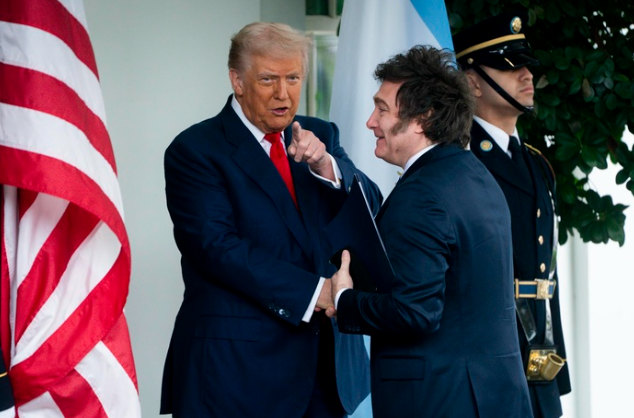 El Financial Times advierte que el salvataje de Trump a Milei puede salir caro