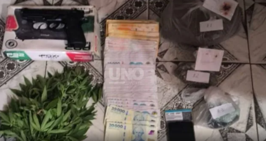 Cayó preso en Ceres un vendedor barrial de drogas: secuestraron más de $4.000.000