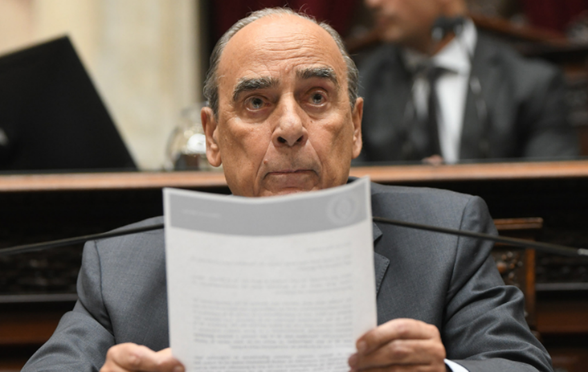 Renunció Guillermo Francos y Manuel Adorni es el nuevo jefe de Gabinete