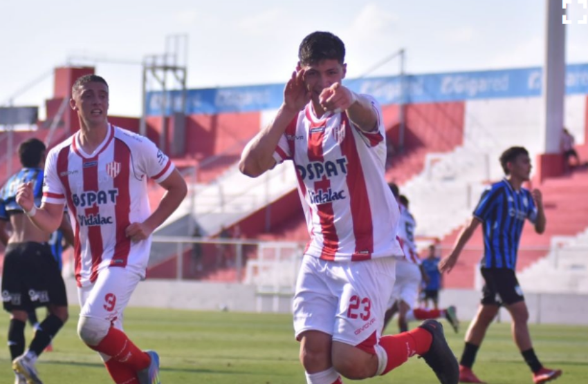 La reserva de Unión pasó a los cuartos de final al superar a Atlético Tucumán