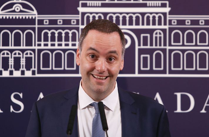 De vocero a Jefe de Gabinete  ¿la Libertad Avanza de verdad?