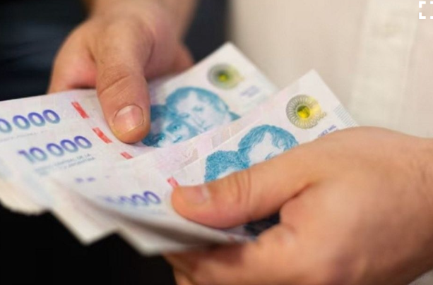 Argentina tiene los sueldos más bajos de la región y un salario mínimo debajo del 2001