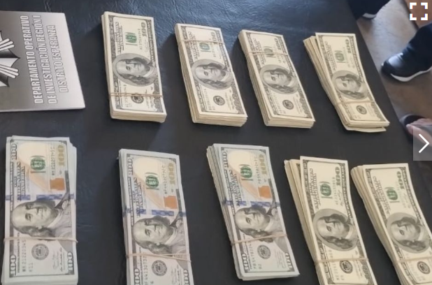 Hallan en Santa Fe auto con U$D 90.000 escondidos relacionados a un robo