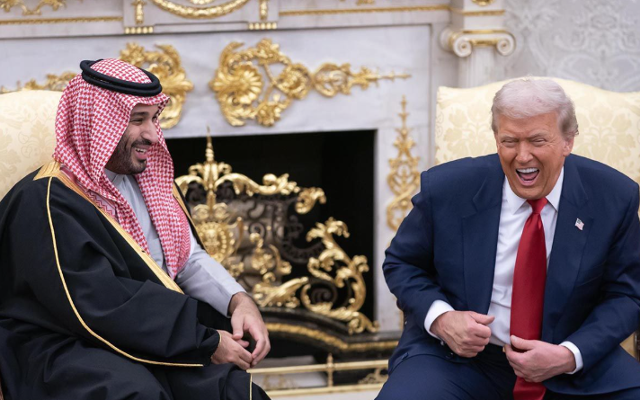 Trump alaba al príncipe saudí y lo despega del asesinato de Khashogi