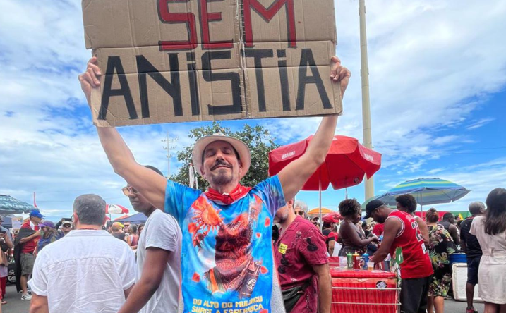 Multitudes en Brasil contra una reducción de pena para Bolsonaro