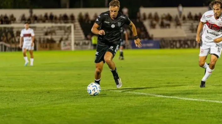 Colón avanza por un volante y hay un factor que acelera los tiempos