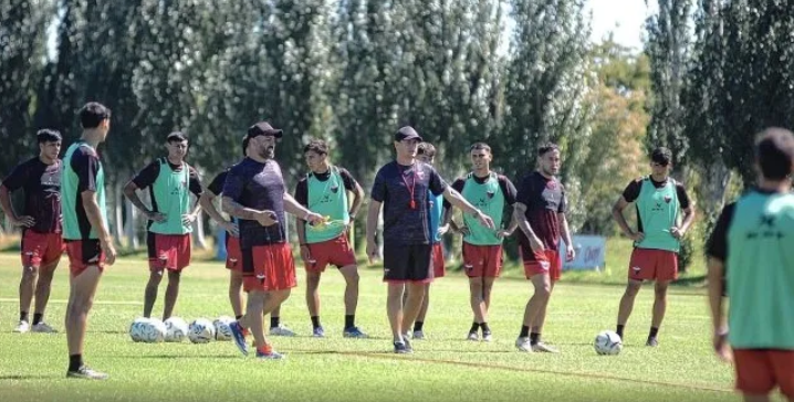 Colón tiene definido el día y el horario en el que debutará ante Deportivo Madryn