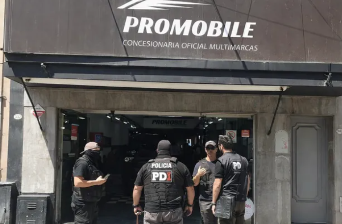 Cocaína oculta en secarropas: allanaron una concesionaria, secuestraron una camioneta y hay más aprehendidos