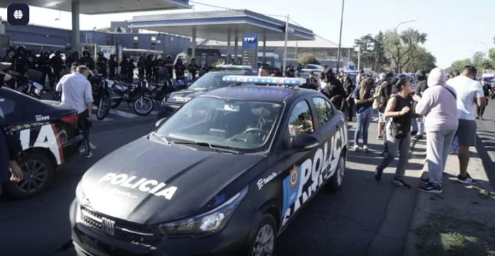 Se restablece el diálogo entre el Gobierno provincial y policías: habrá una reunión a las 15 hs