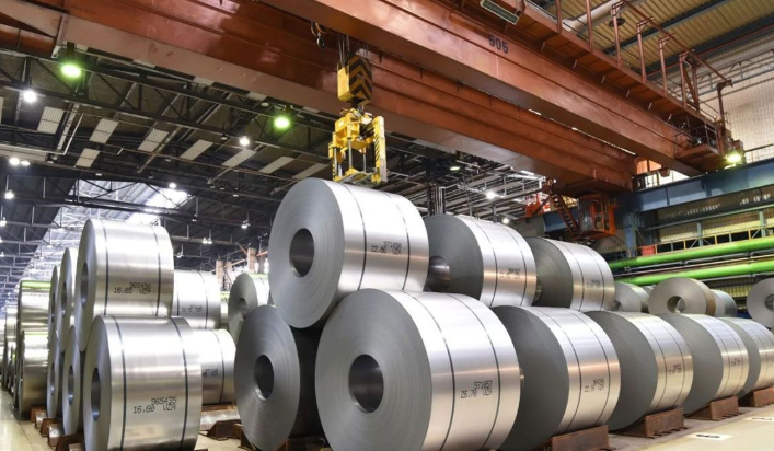 Más de la mitad de los industriales redujeron su producción y ventas en enero