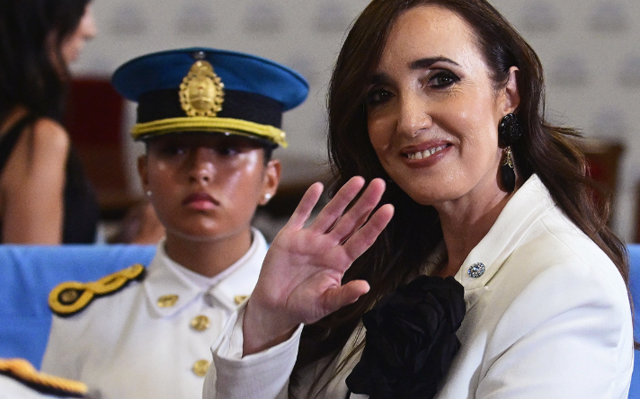 Villarruel denunció penalmente a Petri