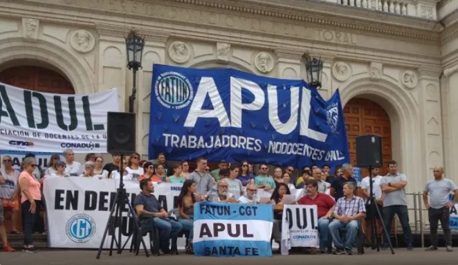 Semana de paro en universidades públicas: docentes denuncian una caída salarial del 34%