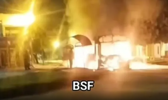 Se incendió un colectivo en Santa Fe y las explosiones alarmaron a todo un barrio