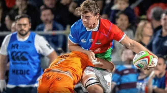 Capibaras XV le ganó un partidazo 39-28 a Tarucas y sueña con las semifinales