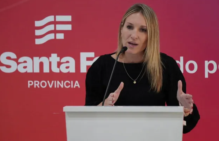 Detuvieron a un adolescente por intimidación en una escuela: “Es un delito, no una broma”