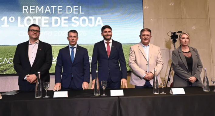 Fuerte crítica del gobernador Pullaro al modelo económico: “No se puede vivir de la timba financiera”