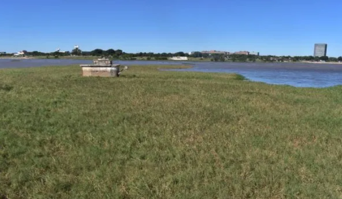 Se consolidó un nuevo embalsado en la laguna Setúbal luego de varias semanas de crecida del río Paraná