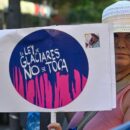 Marcha de antorchas por los glaciares y el presupuesto universitario
