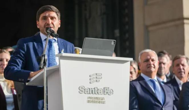 Pullaro reivindicó el rol del Estado y llamó a “trabajar juntos” en el acto por el 25 de Mayo: “Nadie se salva solo”