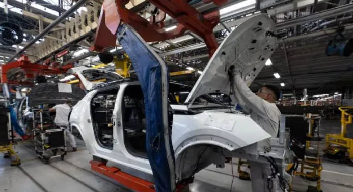 Citroën dejará de fabricar en Argentina tras 28 años: comenzaron los retiros voluntarios y las suspensiones