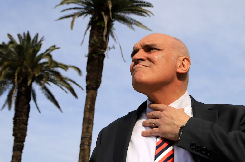 Espert y los humildes que le cambiaban los dólares