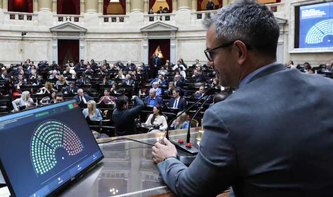 Para Milei, el único “lobby” válido es el de Silicon Valey, las mineras, las alimenticias y las multinacionales