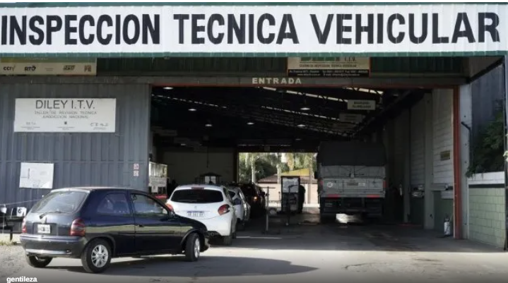 Siete de cada diez autos tienen fallas a los tres años: el argumento del sector contra la reforma nacional de la Revisión Técnica Obligatoria