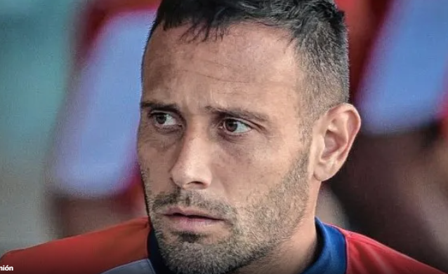 Corvalán, entre una segunda oportunidad en Unión y un futuro todavía incierto