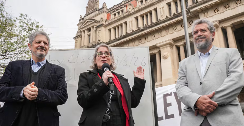 Clases públicas frente a la Corte Suprema por la Ley de Financiamiento Universitario