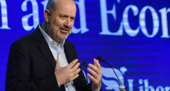 Inocencia Fiscal: Federico Sturzenegger también adhirió al régimen que garantiza la impunidad