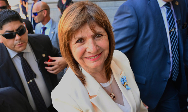 Patricia Bullrich volvió a criticar a Adorni: “Más que un error, tuvo una omisión ética”