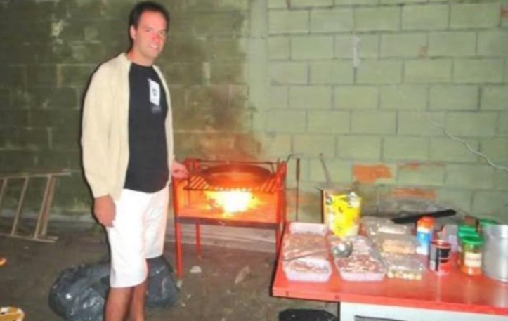 Un aplauso para el asador Adorni: quiénes son los funcionarios libertarios que también se sumaron al blanqueo de Milei