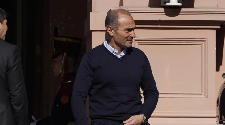 Maniobra urgente de Santilli y Lule para voltear la sesión del Senado y evitar que interpelen a Adorni