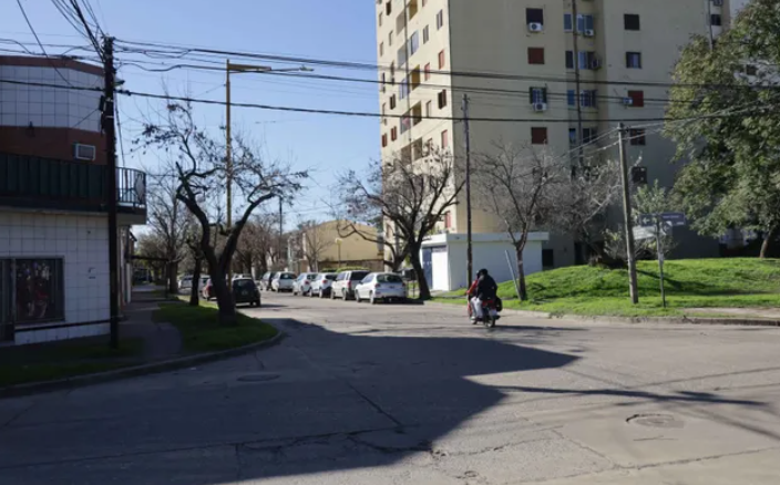 Buscan reactivar el Fondo Solidario de Cloacas para dotar de servicio a un cuadrante postergado en barrio Roma