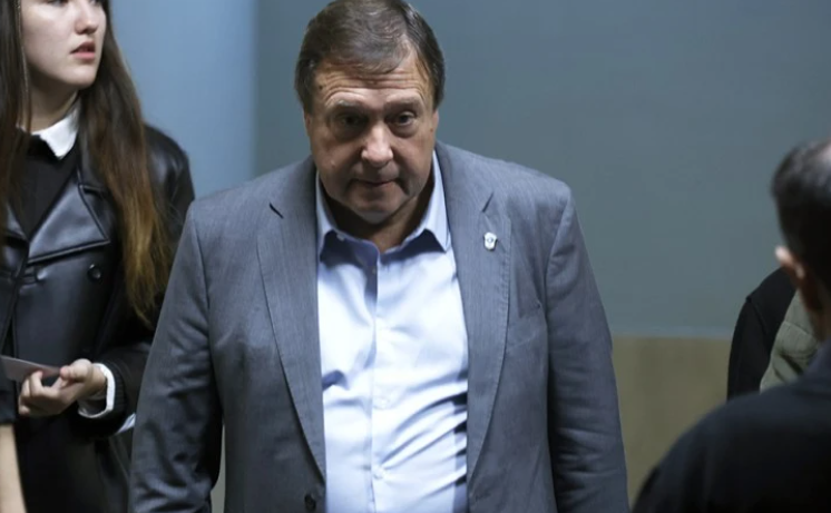 Allanaron a Weretilneck por sus vínculos con el arrepentido de la AFA