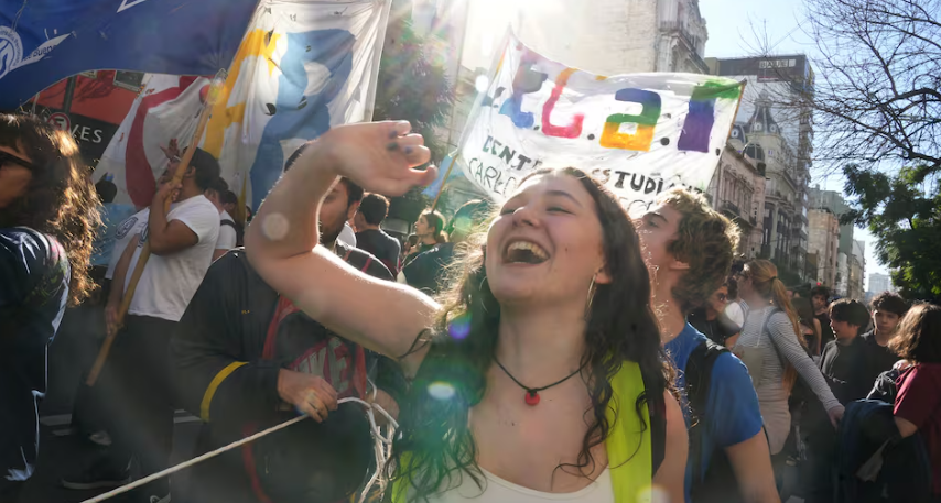 Triste país si necesitas que la Corte Suprema te obligue a cumplir una Ley