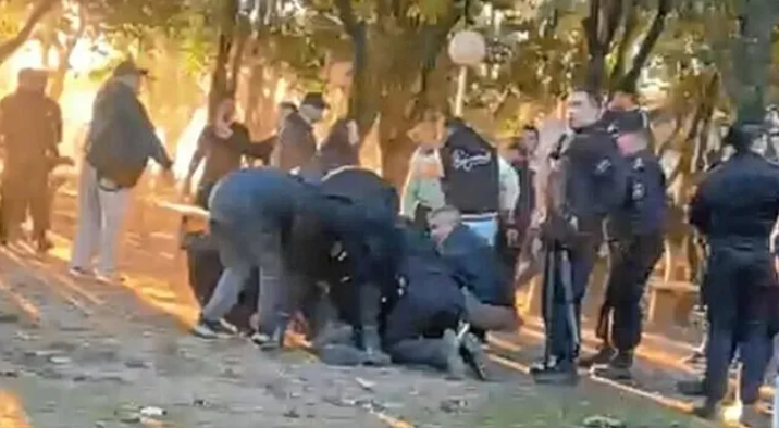 Murió el policía atacado en un partido de fútbol en Carcarañá y por el caso hay dos detenidos