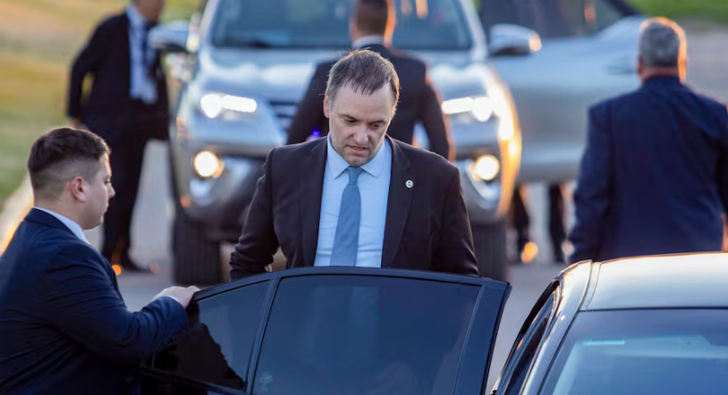 “Te voy a dar todo el soporte que necesites, como hice con todos”