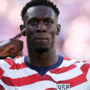 La UEFA en llamas por el escándalo Balogun: “sin precedentes, incomprensible e injustificable”