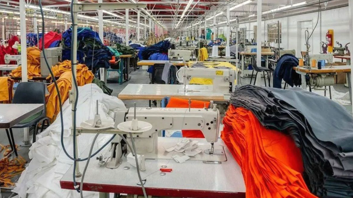 Seis de cada diez máquinas están paradas: el desplome textil ya destruyó más de 24 mil puestos de trabajo